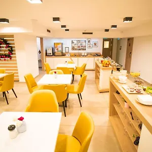 Kvihotel - The Smart Boedapest