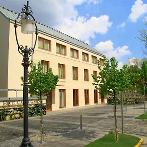 Hotel Castle Garden, Budapest