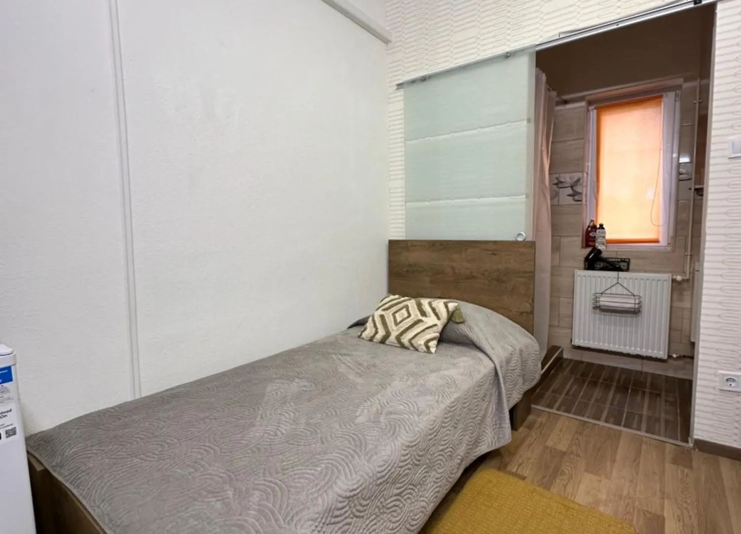 Airport17 B&B Vecses 0*,